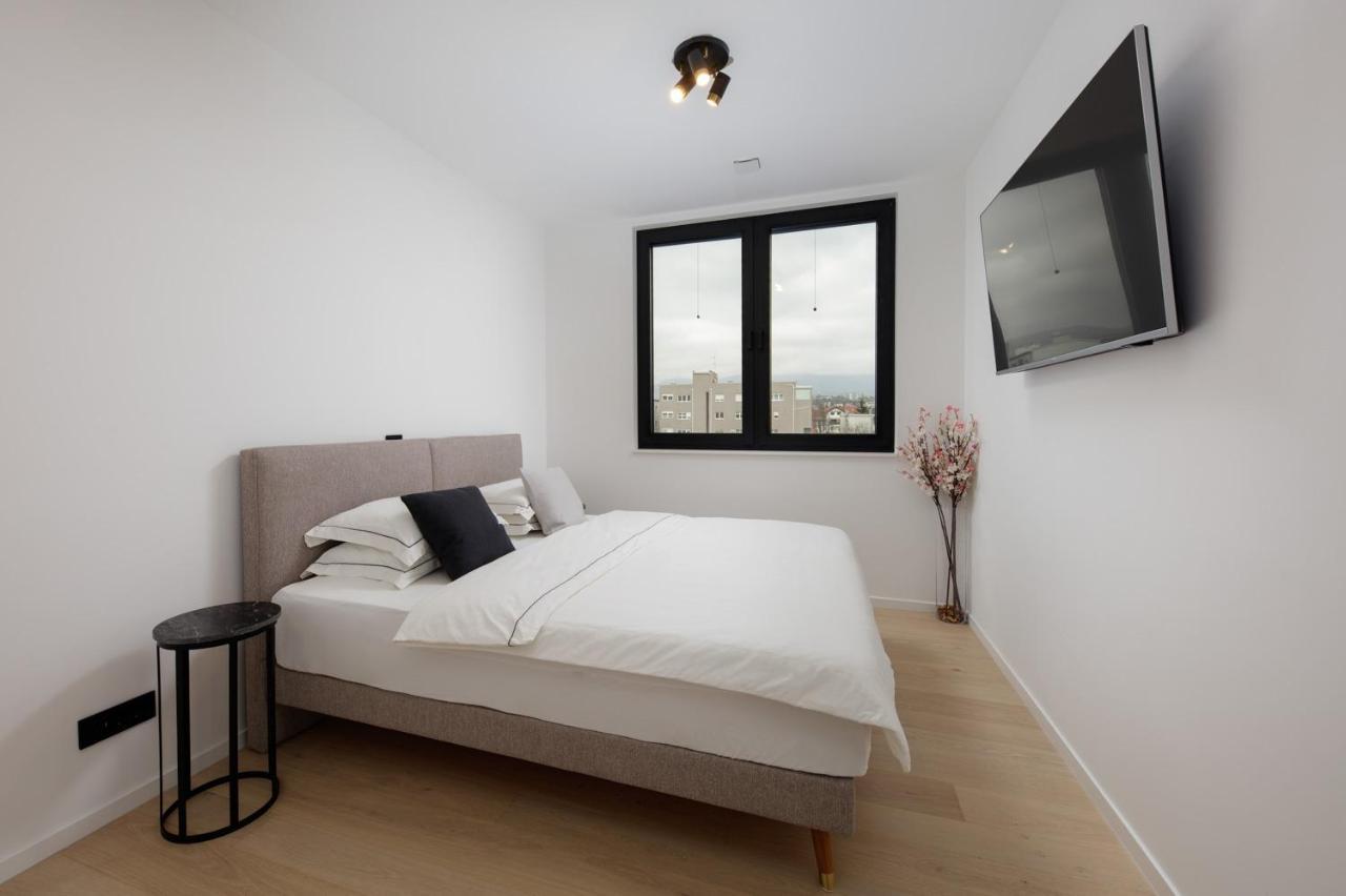 Luxury Haven In Zagreb Apartment Luaran gambar