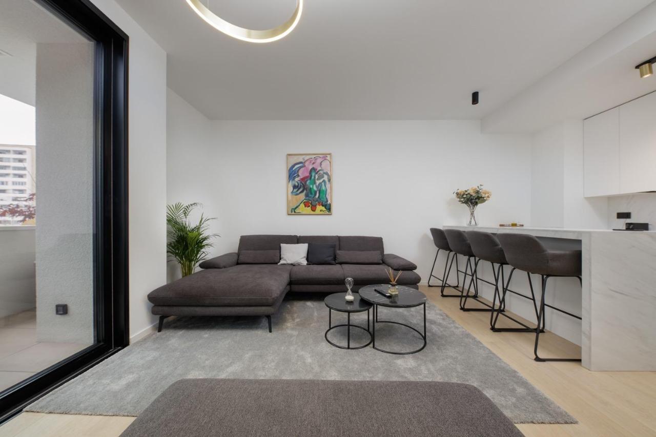 Luxury Haven In Zagreb Apartment Luaran gambar